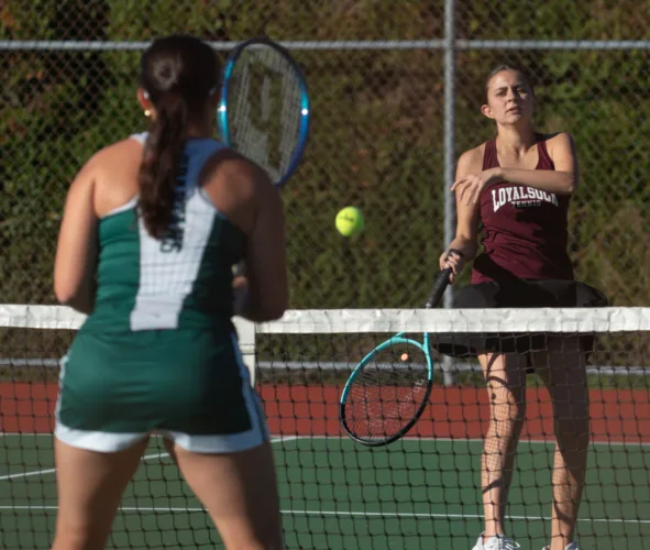 Sock girls beat Hughesville in D4 team semis to advance to finals, secure state berth